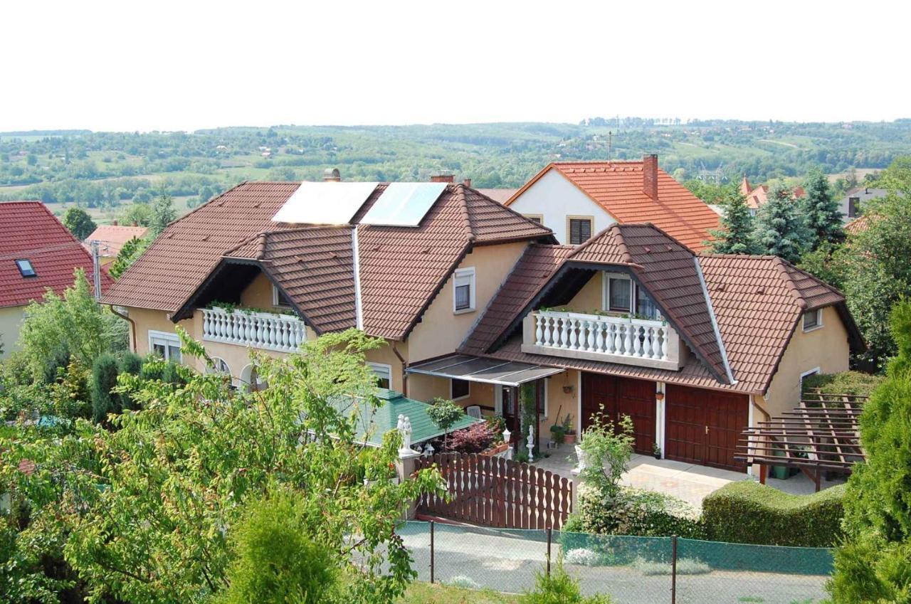 Apartment In Heviz/Balaton 18913 Exterior foto